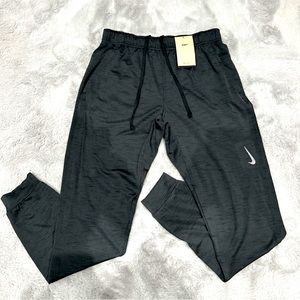 NEW WITH TAG Nike Yoga Dri-Fit Black Training Pants CZ2208-010 - Men’s Small NWT